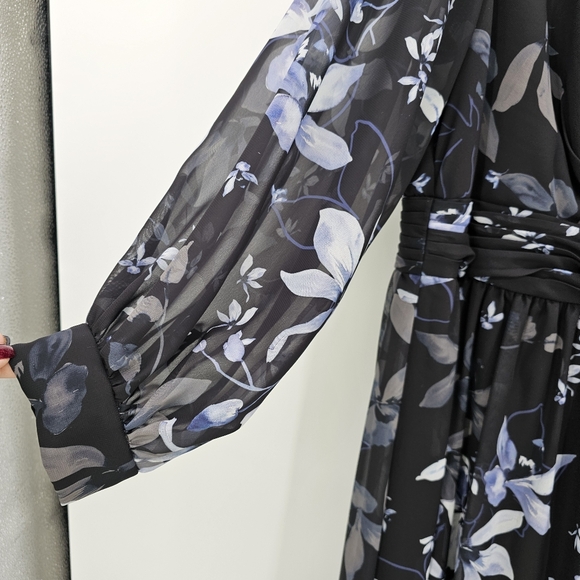 Adrianna Papell Blk/Blue Floral Printed Chiffon Formal Event Gown Womens 20W - Picture 6 of 9